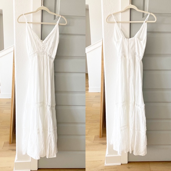 NWT Lulu’s Light Breeze White Striped Crochet Lace Tiered Maxi Dress - Picture 2 of 6